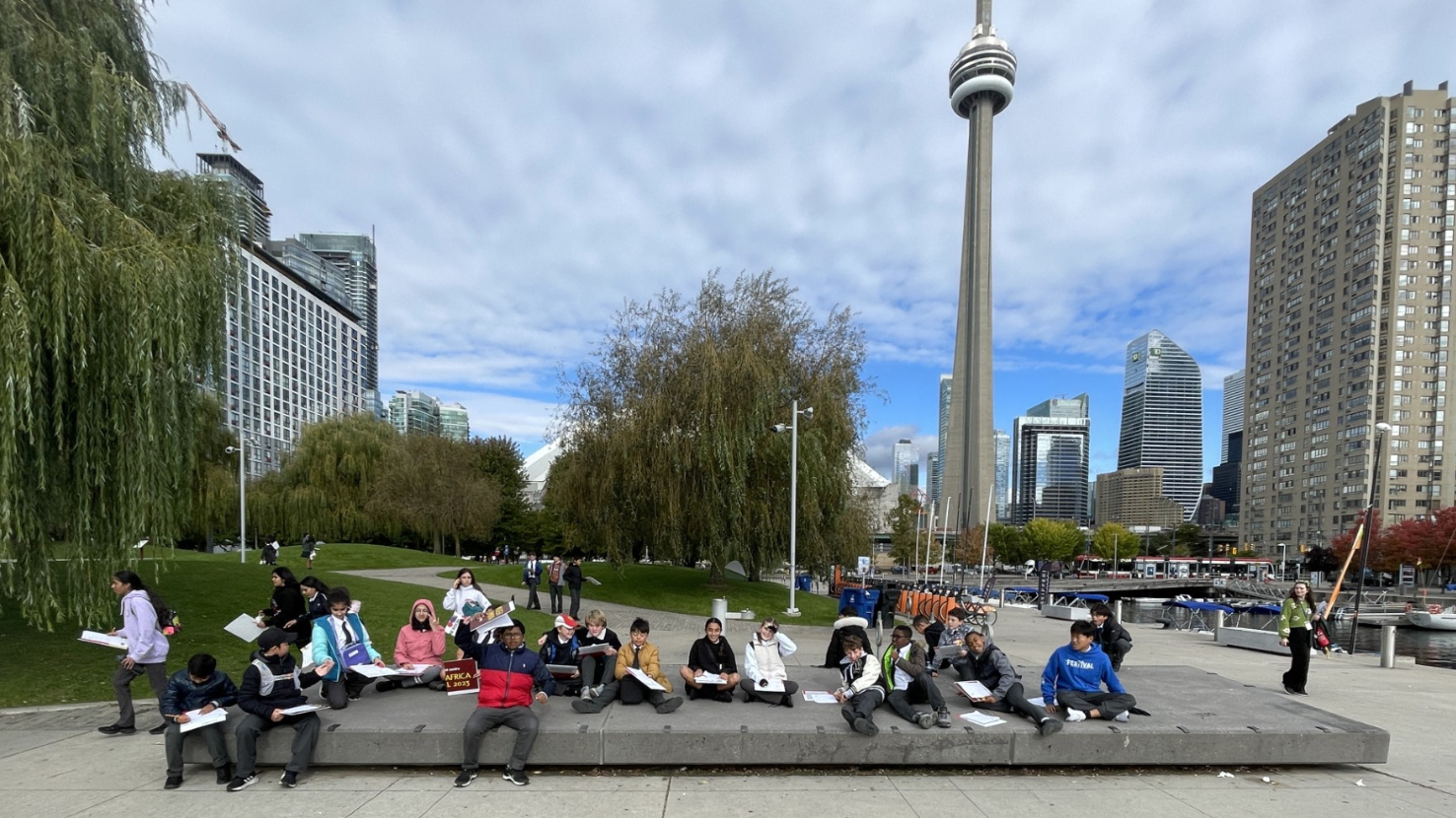Grade 7s Explore Harbourfront!