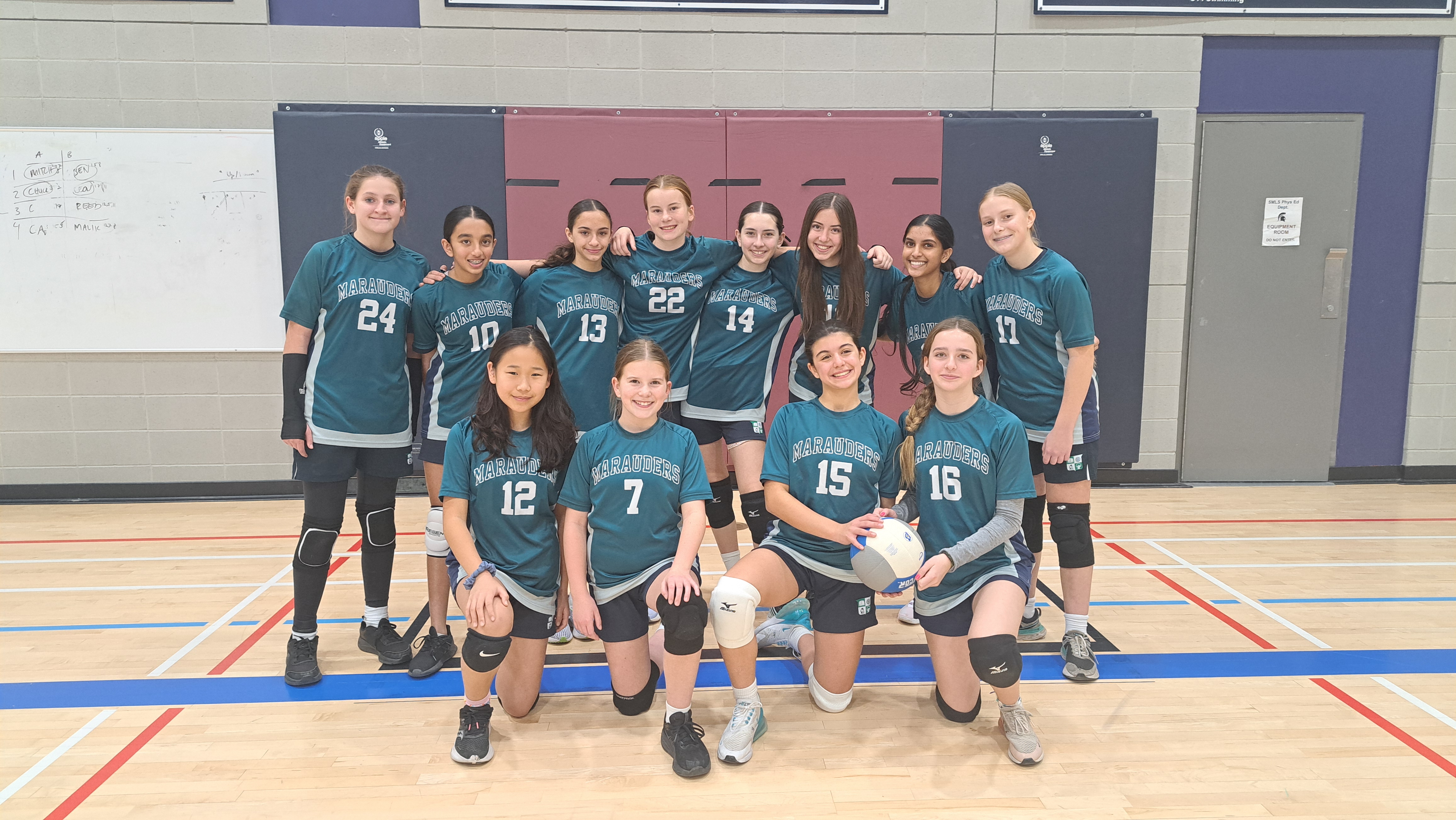 U14 Girls Volleyball Team Take on Semis!